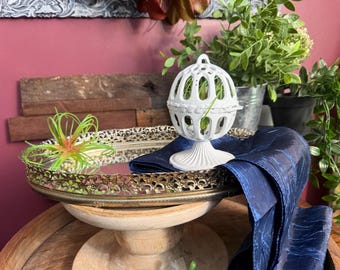 Vintage 13,5" ovaal toilettafelblad met spiegel en goudkleurige filigraanrand