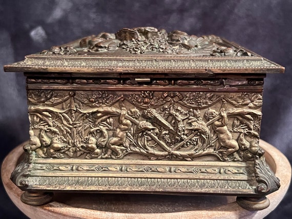 Vintage Ornate Metal Jewelry Box, Cherub & Floral Design: Repousse dresser/vanity chest; casket box View 4