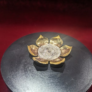 Pure silver gift ,Pure silver lotus stand , Pure silver gift item , Return Gift,pooja gift,pure silver gift,housewarming gift