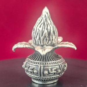 Pure silver antique kalash , pure silver gift ,pure silver pooja,pure silver kalisam,antique pure silver lotus stand, housewarming gift