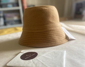 Christmas Gift: Stylish 100% Wool Bucket Hats for Her