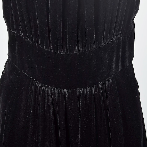 Medium 1930s Formal Gown Black Silk Velvet Evening Dr… - Gem