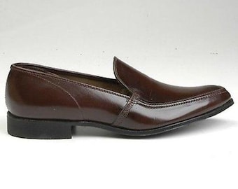 NOS Deadstock Mens Vintage Brown Leather Slip On Loafer Shoes Sleek Slim Pointed Toe 7
