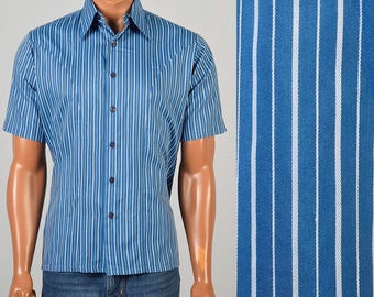 Medium 1960s Blue and White Striped Short Sleeve Button Down Shirt