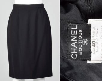 Falda tubo de lana negra de Chanel Boutique, de los años 90, falda recta clásica, prendas de lana para usar en el trabajo, ropa de día, vintage de los años 90