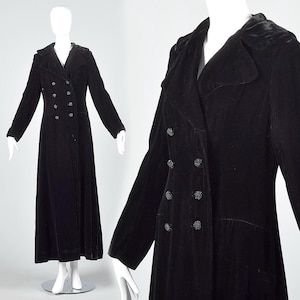 Extra kleine jas uit de jaren 70, zwarte fluwelen maxi-jas met lange mouwen, vloerlange jas, avondkleding, vintage winterjas uit de jaren 70.