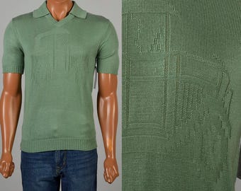 Small 1960s Green Knit Polo with Car Design Short Sleeved Excellent Condition