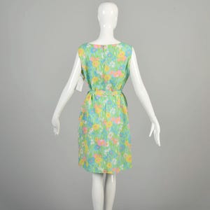 XL 1960s Spring Green Dress Pastel Floral Grass Yellow Pink Blue Sleeveless Summer Casual Colorful Shift Mini Dress image 2