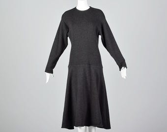 Vestido tipo suéter gris de Lilli Ann I. Magnin, años 70, manga larga, lana, invierno, cintura baja, gris carbón, punto acanalado, años 70, vintage.