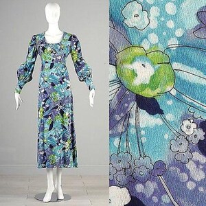 Small 1970s Maxi Dress 70s Dress Long Sleeve Blue Floral Poet Sleeve Victorian Hawaiian Barkcloth Casual Maxi Dress Hostess Woman Vinta