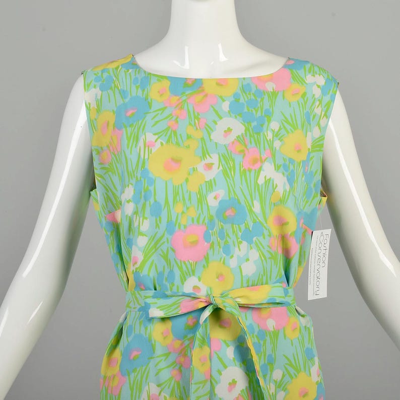 XL 1960s Spring Green Dress Pastel Floral Grass Yellow Pink Blue Sleeveless Summer Casual Colorful Shift Mini Dress image 6