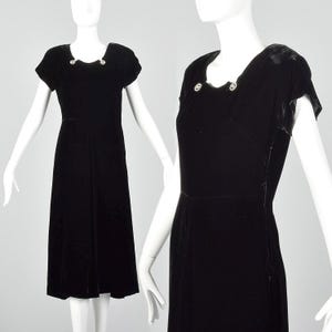 Medium 1950s Black Velvet Dress Vintage Velvet Dress Classic Little Black Dress 50s Medium Cocktail Dress