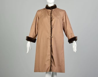 Casaco corta-vento grande dos anos 90 com botões, forro de pele sintética marrom-claro, estilo vintage para outono/inverno.