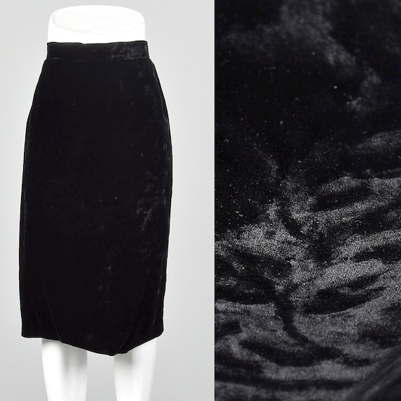 Gianfranco Ferré, Large Gianfranco Ferre Black Skirt 1980s Textured Velvet Pencil Skirt Semi-Formal Cocktail