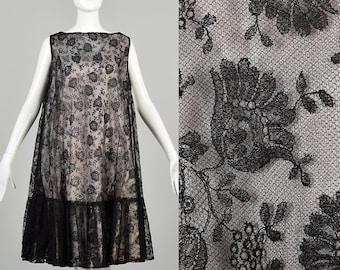 Abito anni '60 in pizzo nero con maniche lunghe, lunghezza al ginocchio, orlo a balze, a trapezio