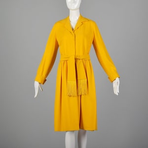 Medium Yellow Dress 1970s Long Sleeve Dress Collared Belted Shirtdress