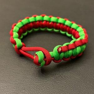 Paracord Flower Bracelet - Etsy Paracord Flower Bracelet - Etsy