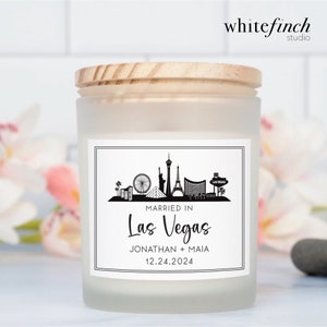 Personalized Married in Las Vegas Candle, Vegas Wedding Soy Candle Couple Gift, Bride Groom Present, Customized Engagement Anniversary Gift