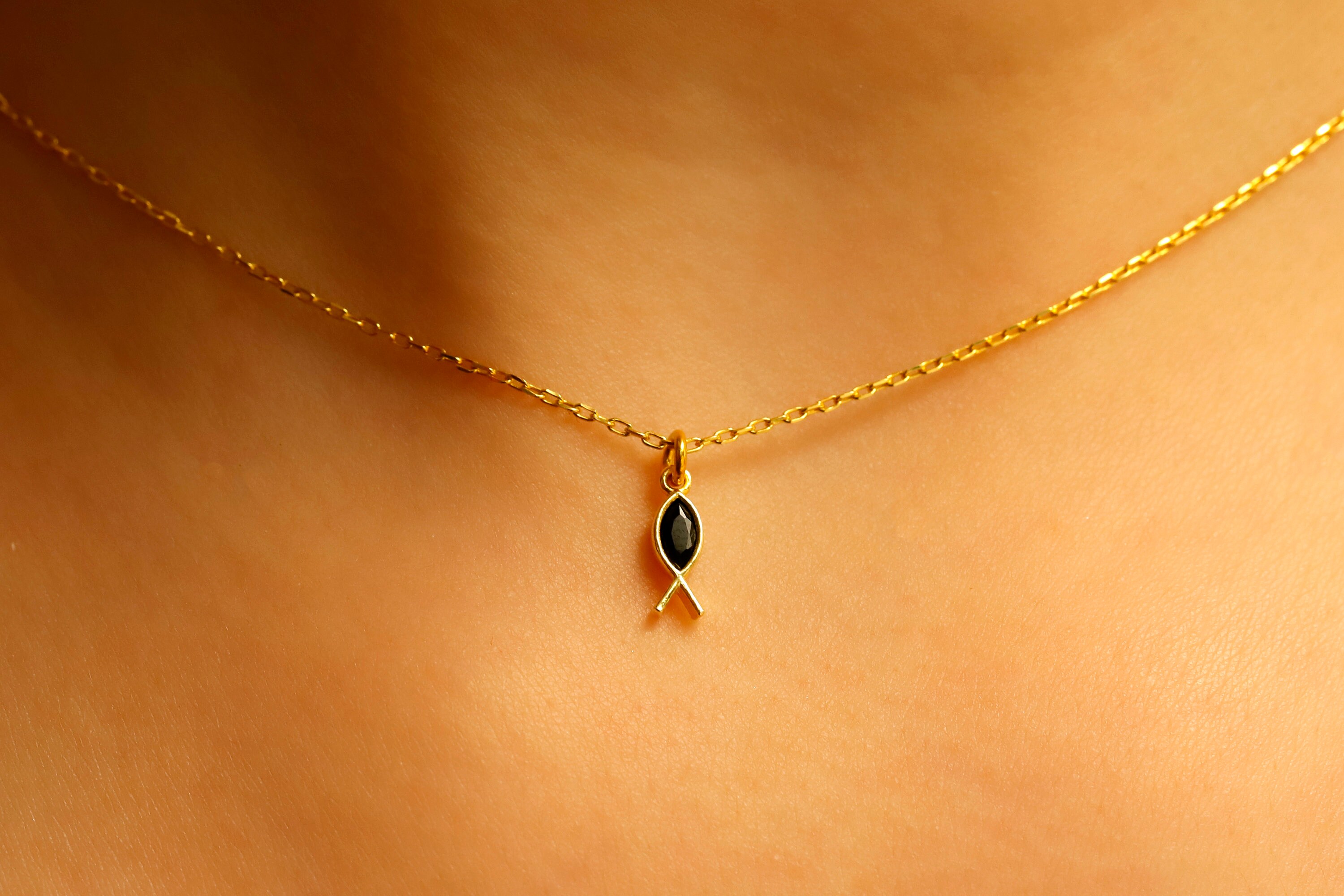 Tiny Diamond Silver Fish Necklace,black Diamond Dainty Minimal Lucky