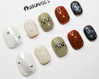 3D Graffiti Press On Nails: Short Oval Handmade False Nails