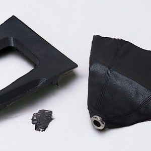 RHD manual Shifter Trim Bezel For 1995 - 1998 Nissan 240SX S14 Silvia RHD