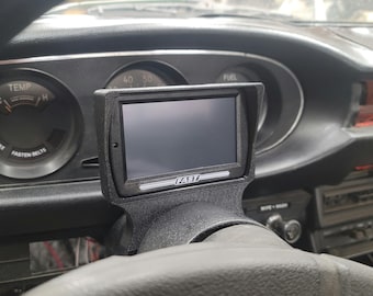 Column mount for FAST EZ-EFI handheld screen.