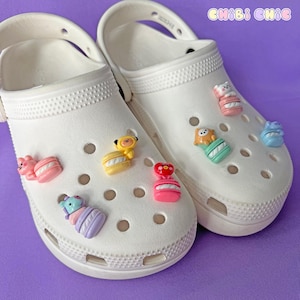 Juego de adornos para zapatos / Macaron de chicos Kpop / Mini personaje de dibujos animados de banda de chicos coreanos Kawaii brillante / Regalo / Para llaveros y fundas de teléfono