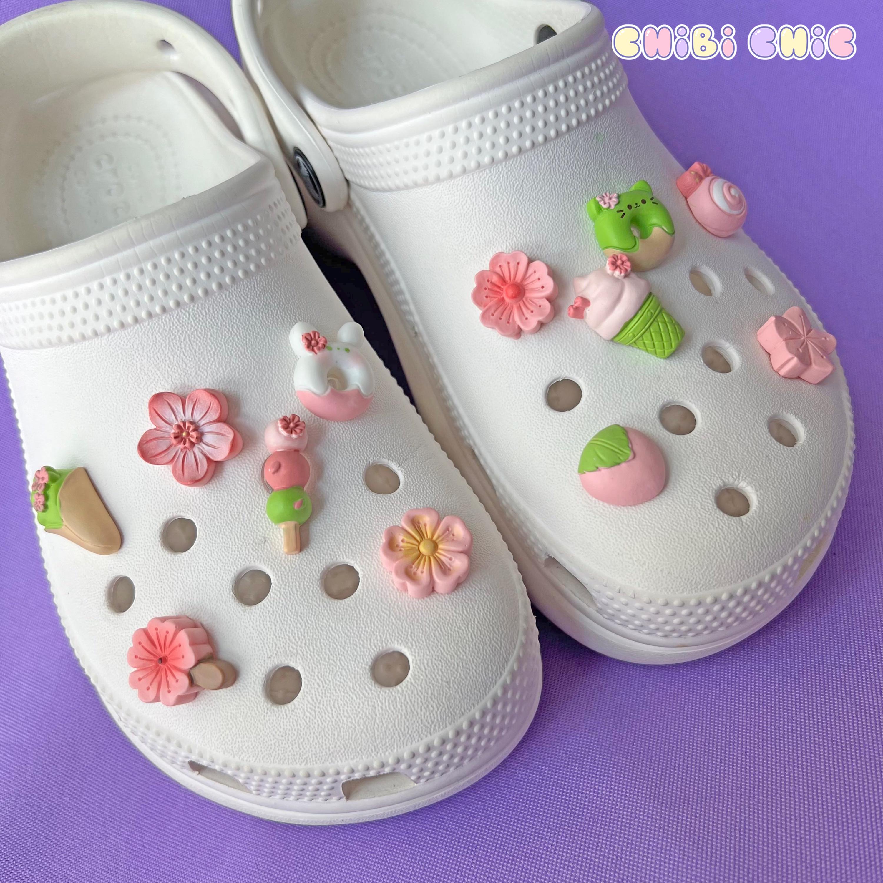 Butterfly Crocs Rosa Con Pelo Zuecos De Plástico Moldeado 'Stitch