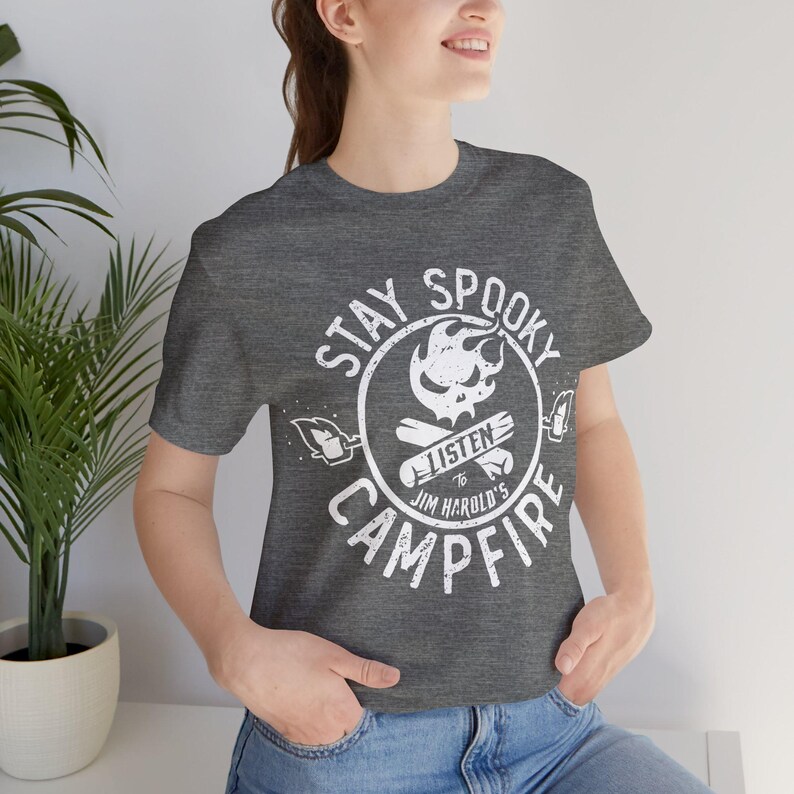 Jim Harold's Campfire Shirt, Stay Spooky® Shirt, Paranormal Shirt, Campfire Shirt, Spooky T-Shirt, Spooky Vibe Shirt, Podcast Tee immagine 16
