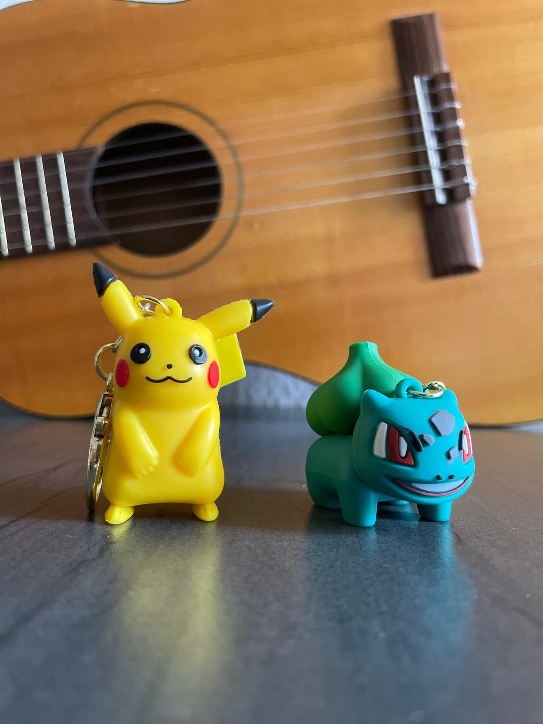 Souvenirs Pokemon Figures Pikachu Bulbasaur Keyrings Gift Poison ...