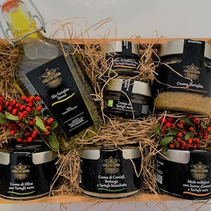 Italian Truffle Gift Box – Gourmet Set with Spreads, Honey & Truffle Oil – 2 Sizes – Made in Italy