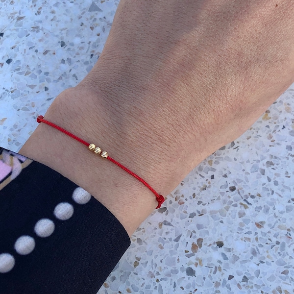 Red string bracelet, 14 k gold bracelet with red string, Kabbalah Bracelet, Red protection bracelet, Bracelet with charms in real gold