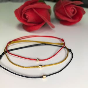 14k massief goud Rode koordarmband, Kabbalah Armband, Beschermingskoord, 14k Gouden minimalistische sieraden perfect cadeau voor haar afbeelding 7