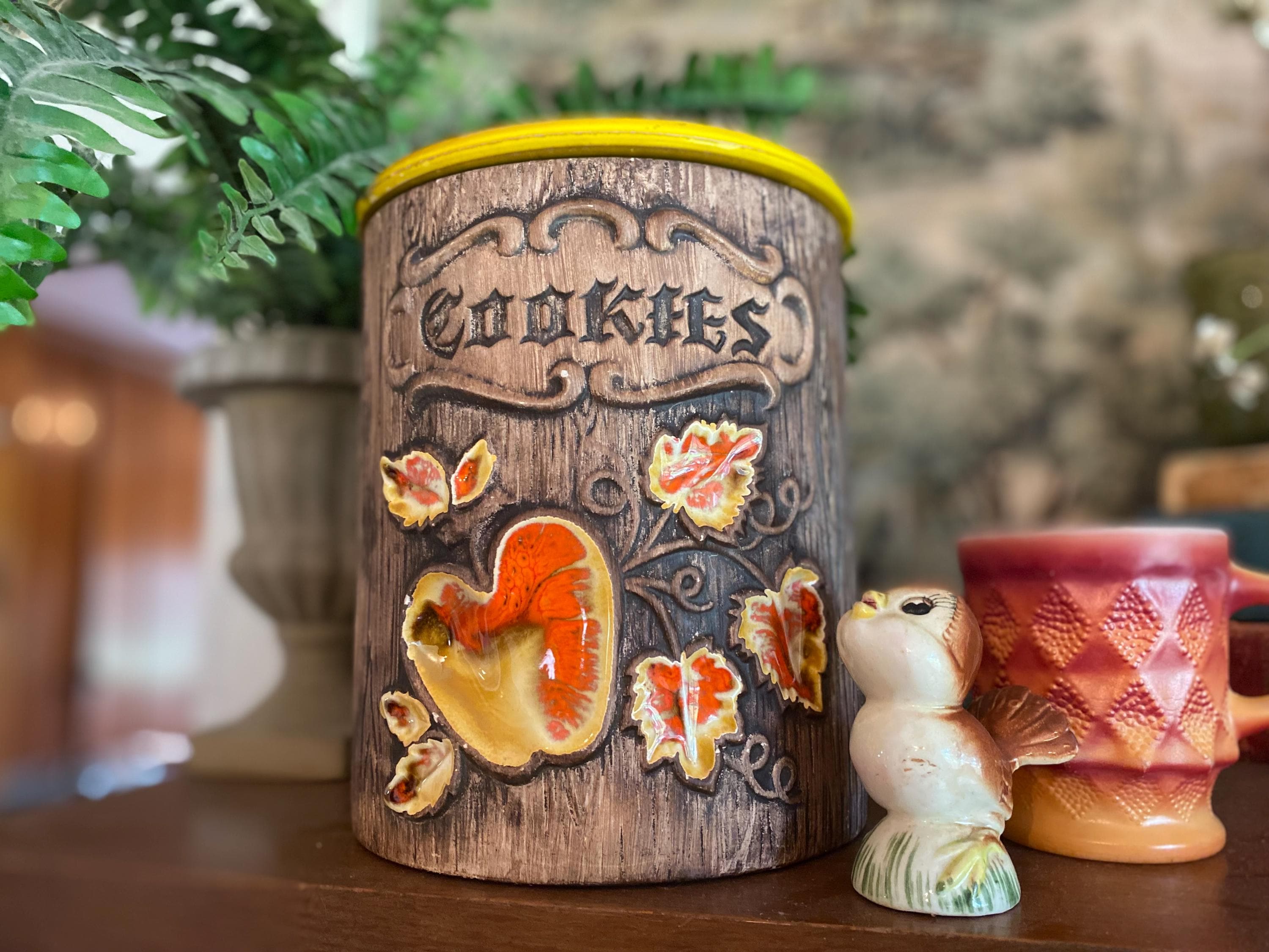 Vintage Treasure Craft Ceramic Cookie Jar - Yellow Lid