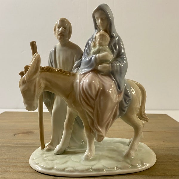 Vintage Ceramic Joseph, Mary, & Baby Jesus Figurine - Valencia Collection