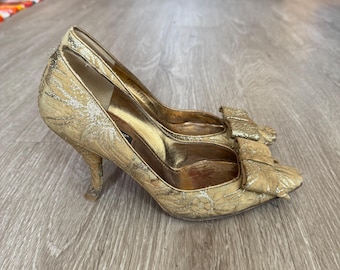 Dolce & Gabbana Gold Brocade Heels with Bow Detail