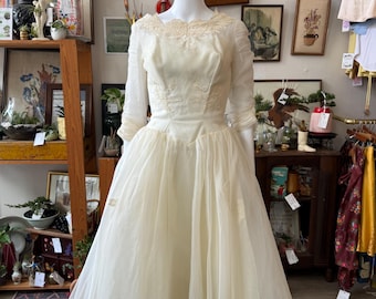 Rare 1950s Swan Wedding Gown - Ivory with Lace Floral Appliqué and Full Skirt