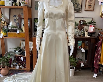 1940s Ivory Satin Minimalist Wedding Dress