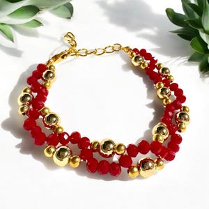 Elegant red crystal bracelet/Trendy layering 14K Gold plated beads bracelet /Red crystal beads bracelet /Classy accessory/Statement jewelry.