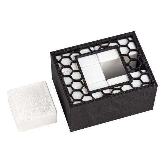 Quadro Puzzle 3D Printed by Puzzleguystore - Six-piece Packing