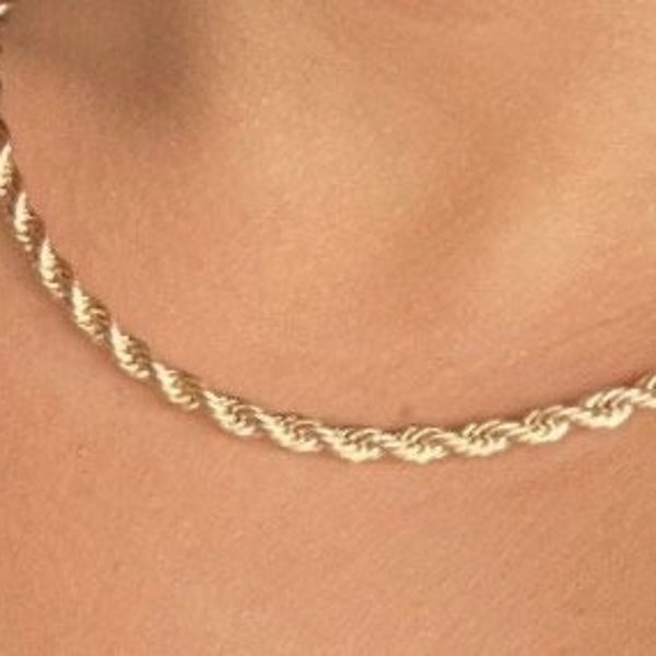 Collier à chaîne fine rempli d’or 18 carats | Chaîne de corde d’or | Collier à chaîne torsadée en or | Collier minimaliste | Cadeau pour elle