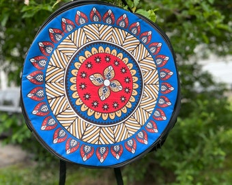 Bolsa com padrão de mandala para tambor Shaman, com mochila e zíper traseiro prático, projetada para transportar seu tambor.