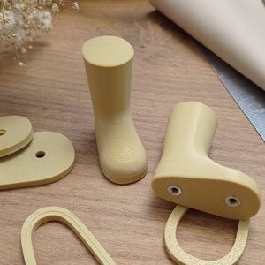 Moldes de 4x2cm para hacer zapatos para muñecas, zapatos, complementos para muñecas. imagen 2