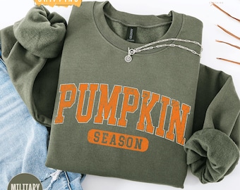 Vintage Pumpkin Season Sweatshirt, Retro Fall Crewneck, Women Halloween Sweater, Cozy Pumpkin Patch Pullover, Autumn Fall Vibes Shirt