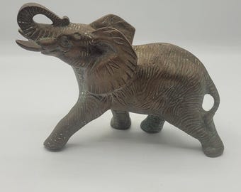 ヴィンテージ ブロンズ 真鍮 鋳造金属 象の彫刻 フィギュア トランク