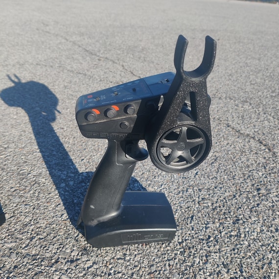 Spektrum DX3 RC Car Remote control U-Rest Wheel assist adapter for limited mobility disability for disabled. Accessible Hobbies