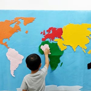 Felt world map pdf pattern /pattern for continents of the world / DIY felt board / DIY felt map / how to make felt board/Montessori material