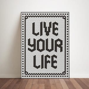 VIVI LA TUA VITA - Poster motivazionale a mosaico esagonale. Mantra di vita incoraggiante da parete. Design di arredamento positivo per casa e ufficio o regalo motivazionale.