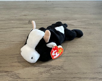 Exceptional Vintage Ty Beanie Baby - &quot;Daisy&quot; the Cow - A Treasured, Rare Collectible Plush Toy
