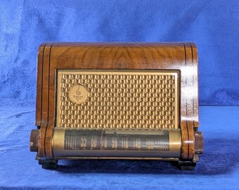 Rare 1949 Emerson 616A Vintage Bluetooth Speaker
